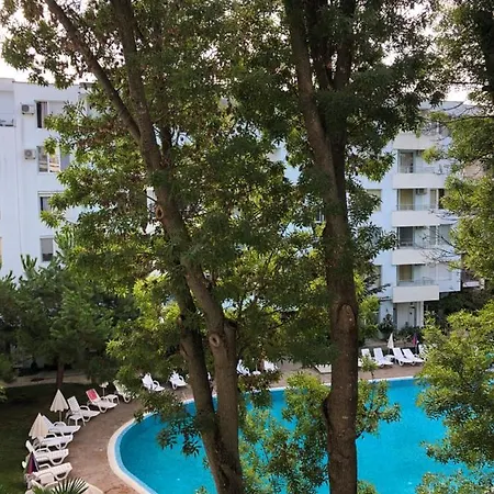 Yassen Holiday Apartman